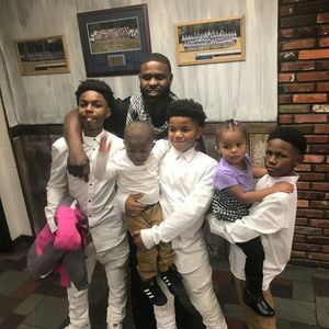 Meet your Posher, Gregory